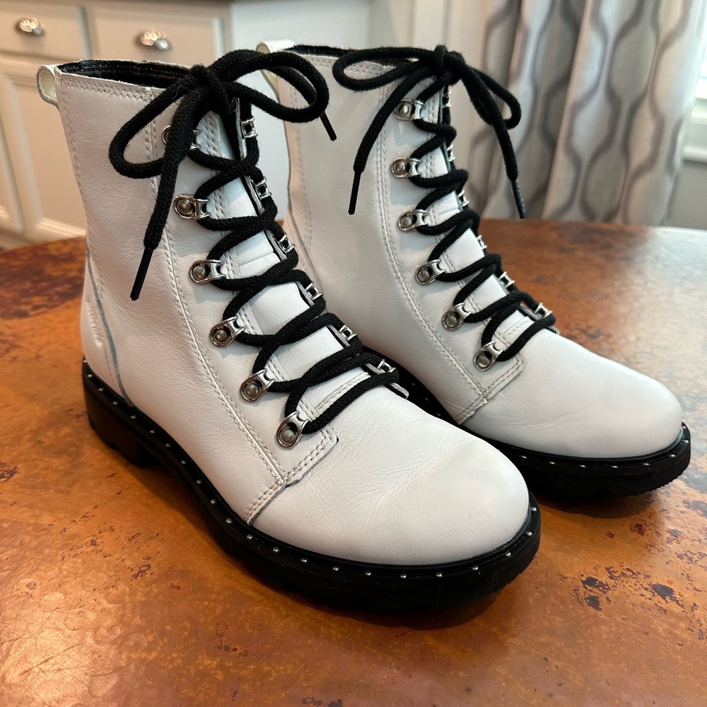 SOREL Lennox Lace Up Boot